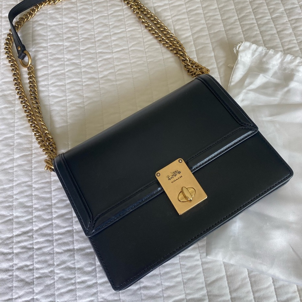 Coach Hutton Black Leather Shoulder Bag with Gold-Chain
